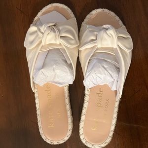 NWT Kate Spade New York Saltie Shore Leather Sandal Size 8